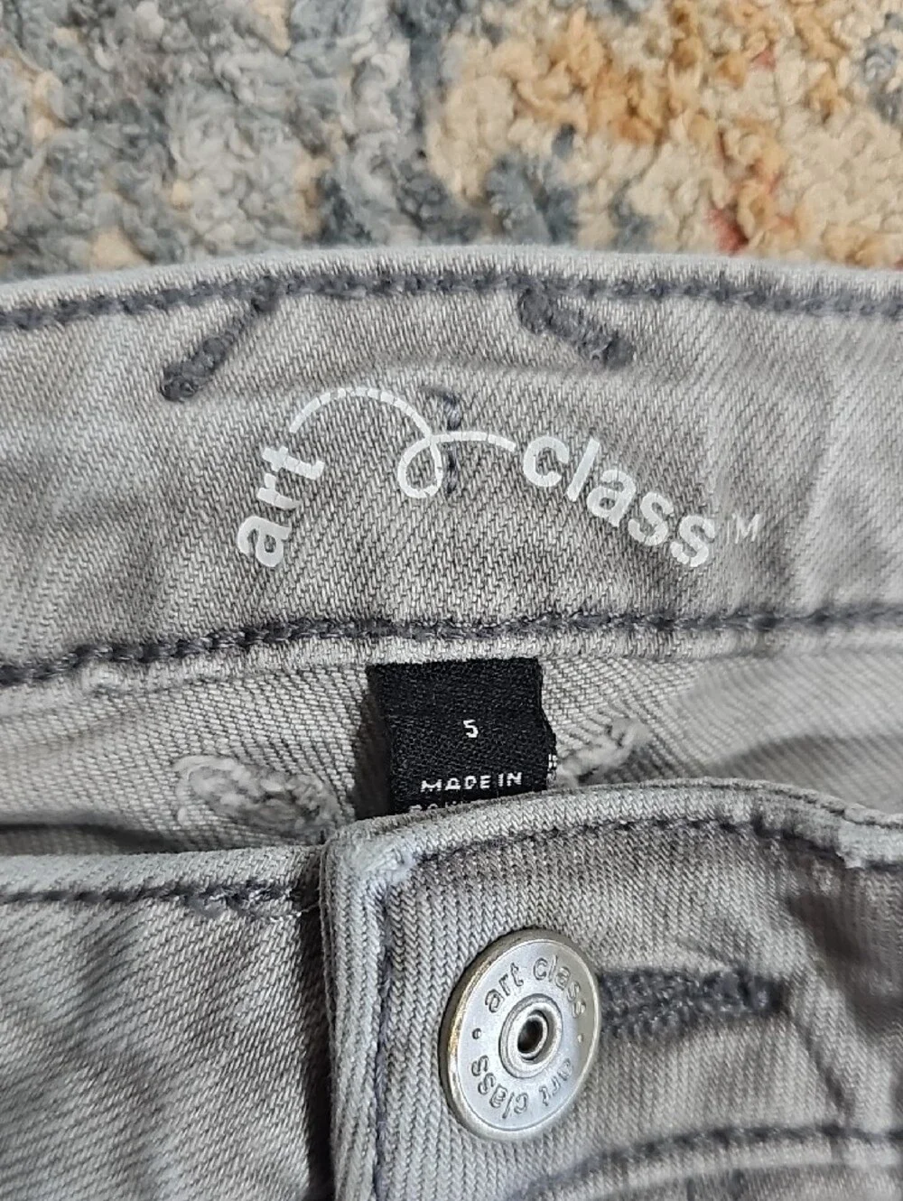 art class Light Gray Denim Jeans with Branded Button